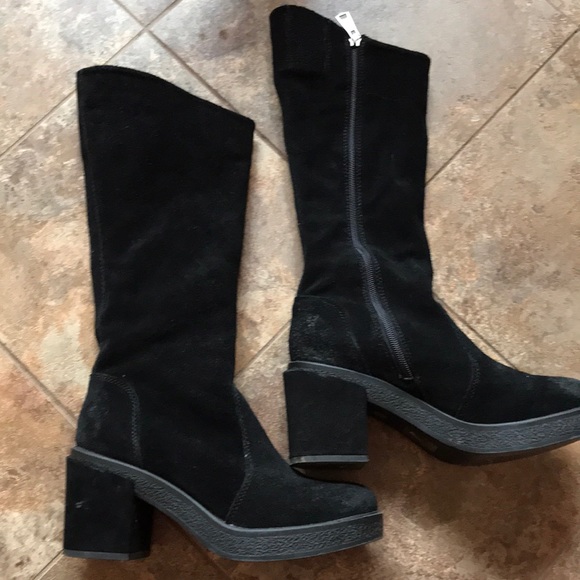 Shoes - Suede leather 1990s platform boots size 8
